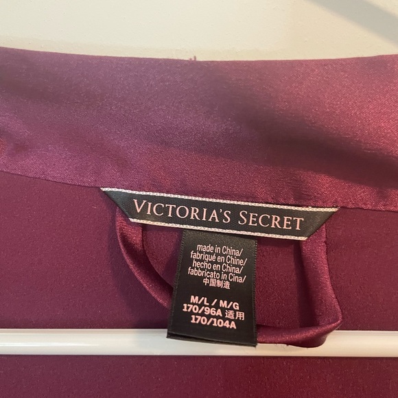Victoria’s Secret Robe - Picture 3 of 3